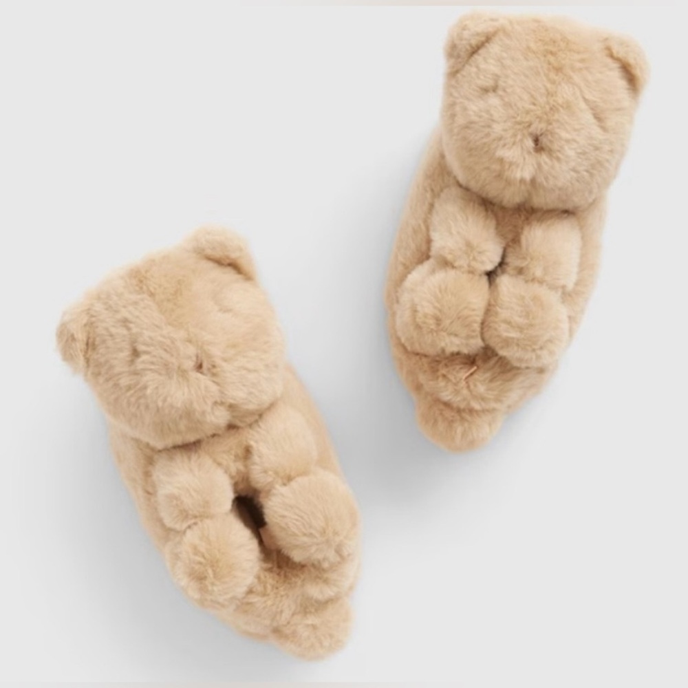 Gap Kids Cozy Tan Teddy Bear Slippers